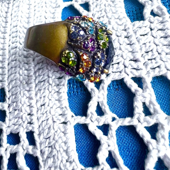 Heidi Daus Vintage Excellent Condition Swarovski Crystals size 9 ring - Picture 14 of 15